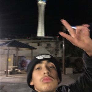 Meet your Posher, Juan